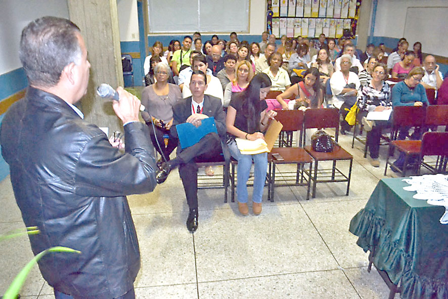 Unen esfuerzos para acercar  las universidades a las comunidades