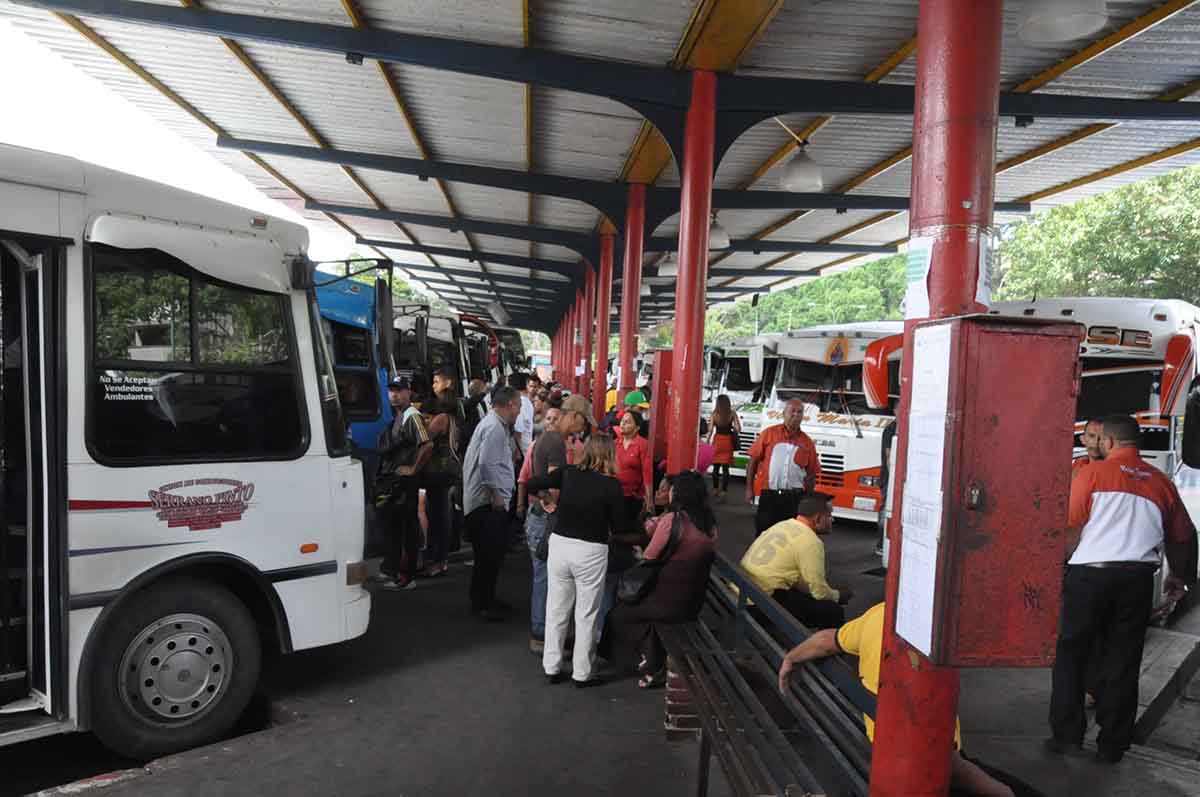 Piden meterle mano a terminal de Los Lagos