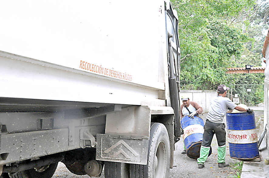 Comerciantes salienses se niegan a pagar el aseo