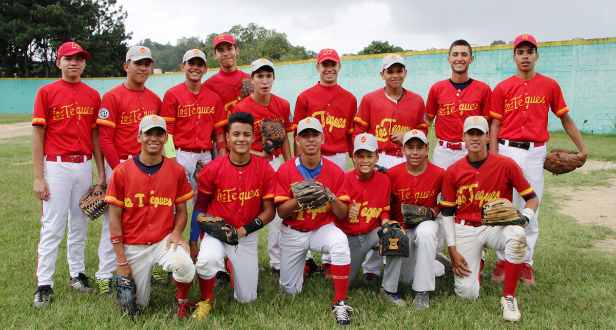 Caciques campeón en beisbol por séptimo año consecutivo