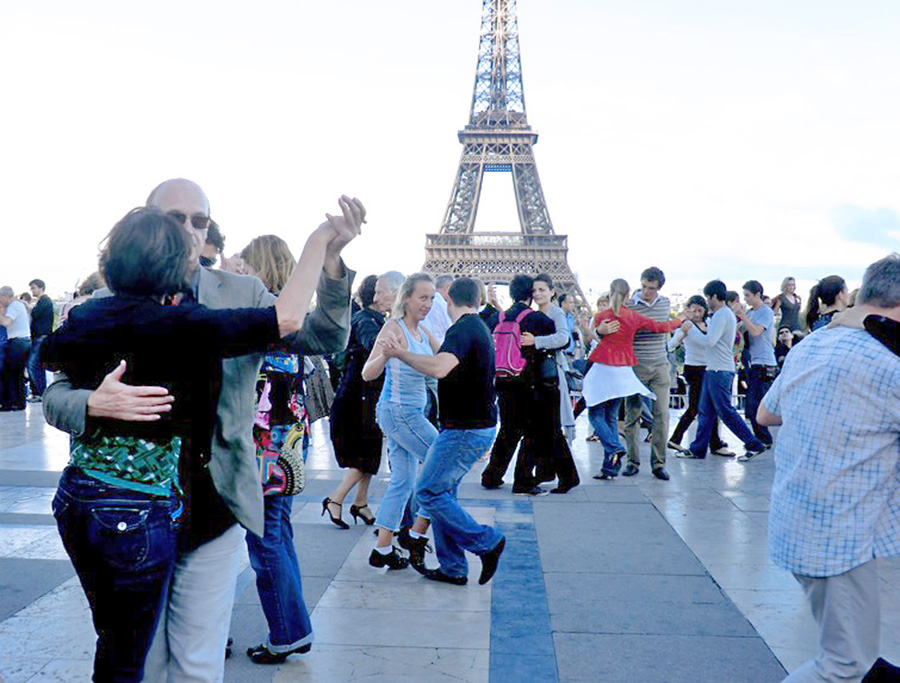 Gastronomía francesa se une a la sensualidad del tango