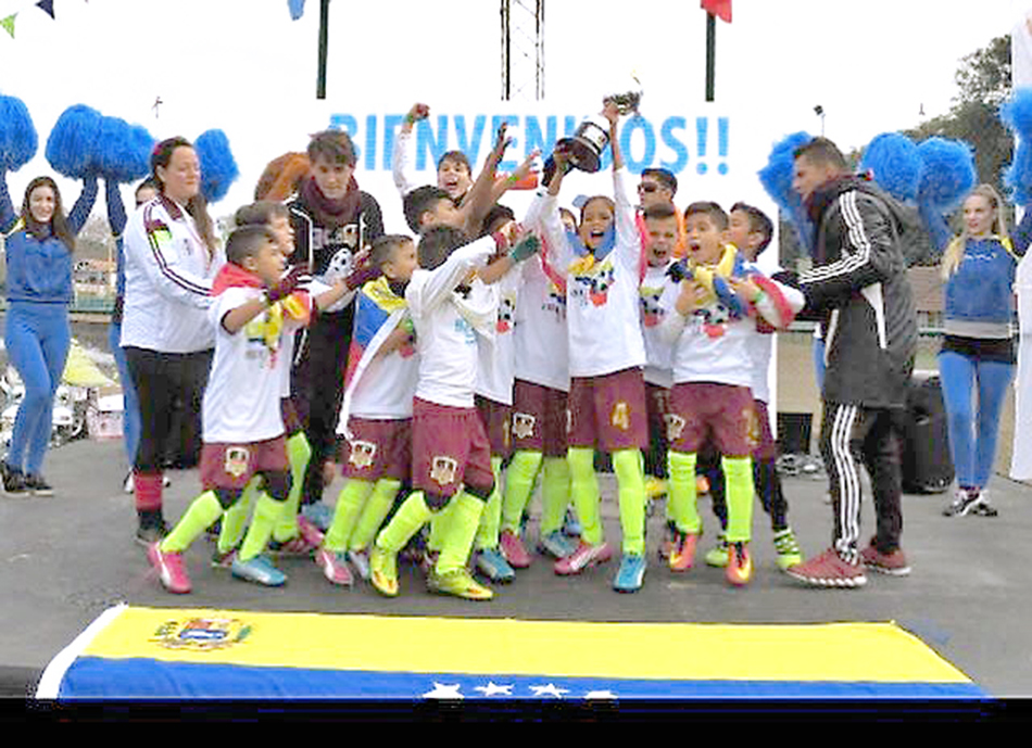 La Real Academia San Antonio campeón de la copa Buenos Aires Cup 2016