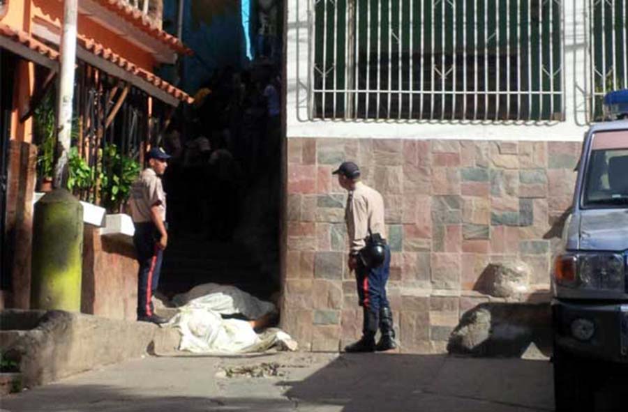 Seis muertos dejó masacre en calle 10 de Los Jardines de El Valle