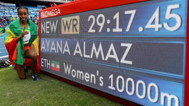 Almaz Ayana se colgó el oro y rompió el récord mundial en 10.000 metros