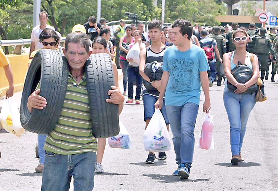 Cancelado acceso de cauchos y repuestos para carros al país