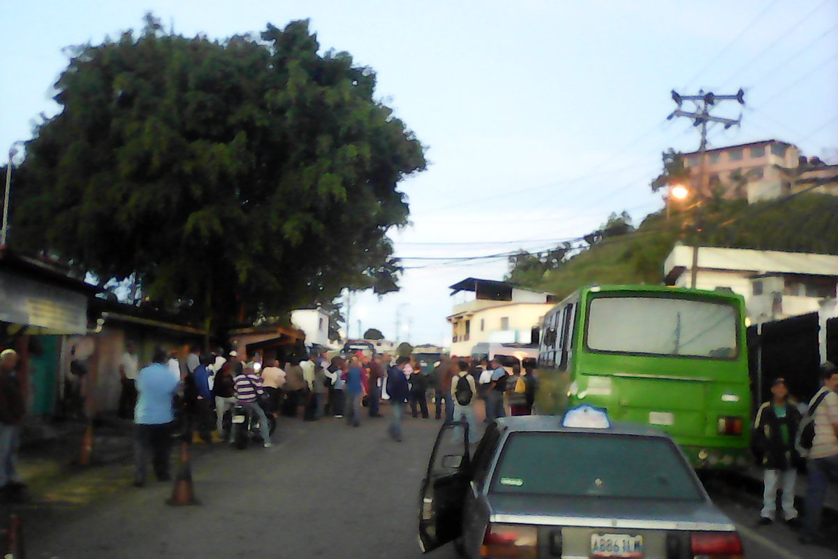 Vecinos de Lagunetica protestaron por pésima vialidad