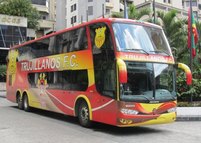 Esta madrugada a la altura de Boca de Uchire, asaltaron el bus de Trujillanos FC.