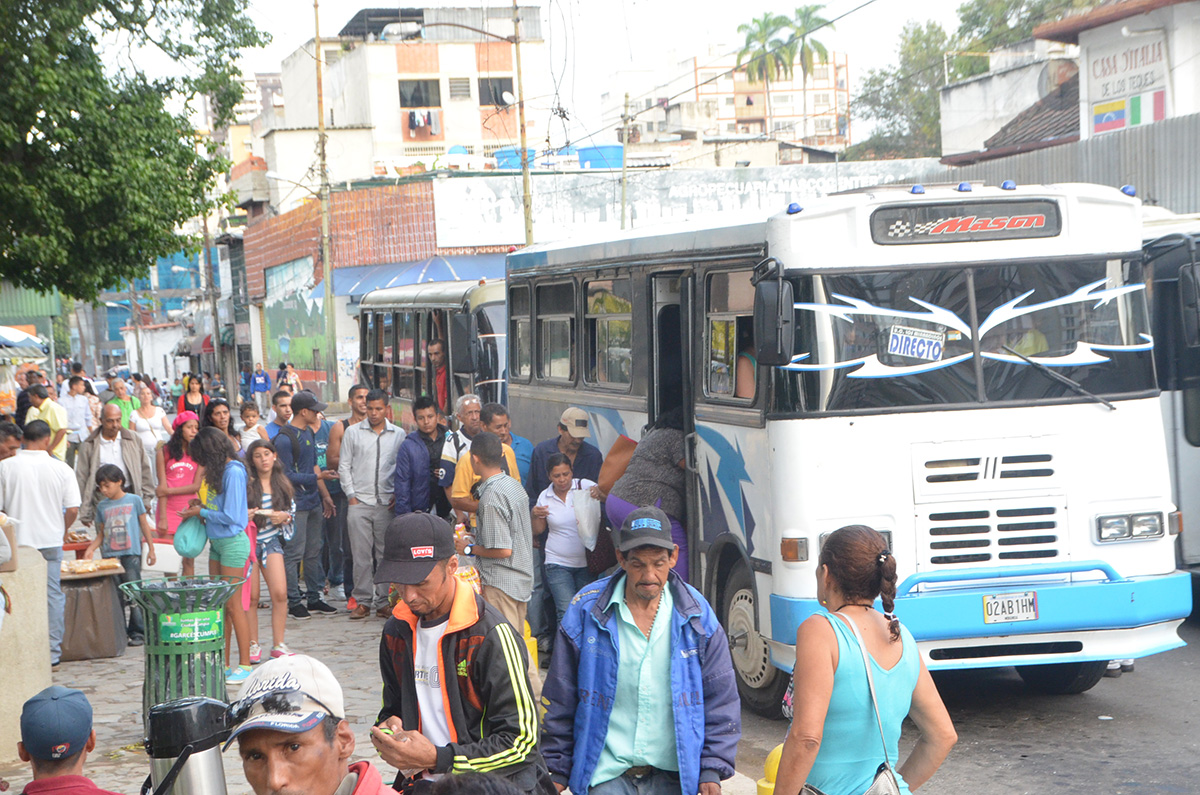 Cobrarán pasaje a Bs 45 a partir del martes