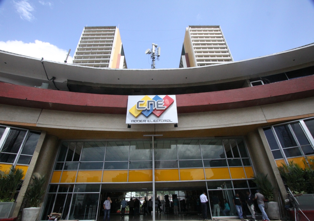 Informe del CNE para la recolección del 20% no sigue las condiciones de la MUD