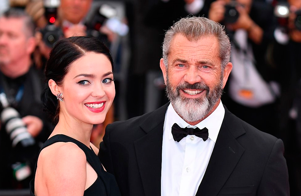 Mel Gibson será padre nuevamente