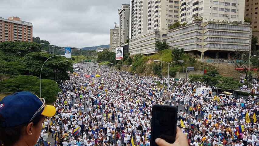 Así transcurren las concentraciones de la oposición