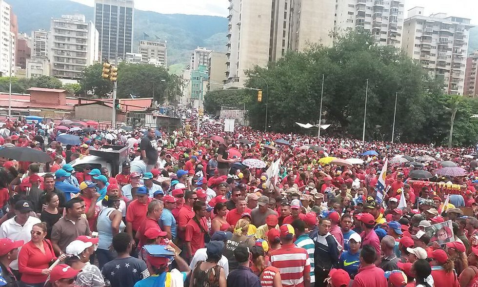 Chavismo se concentró en la Bolívar