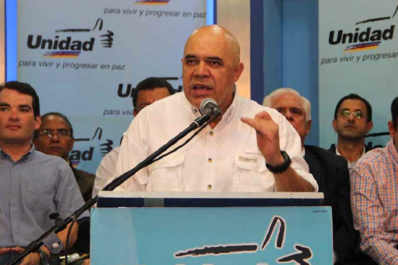 MUD nombrará comisión para establecer eventual diálogo con el Gobierno y evaluar revocatorio