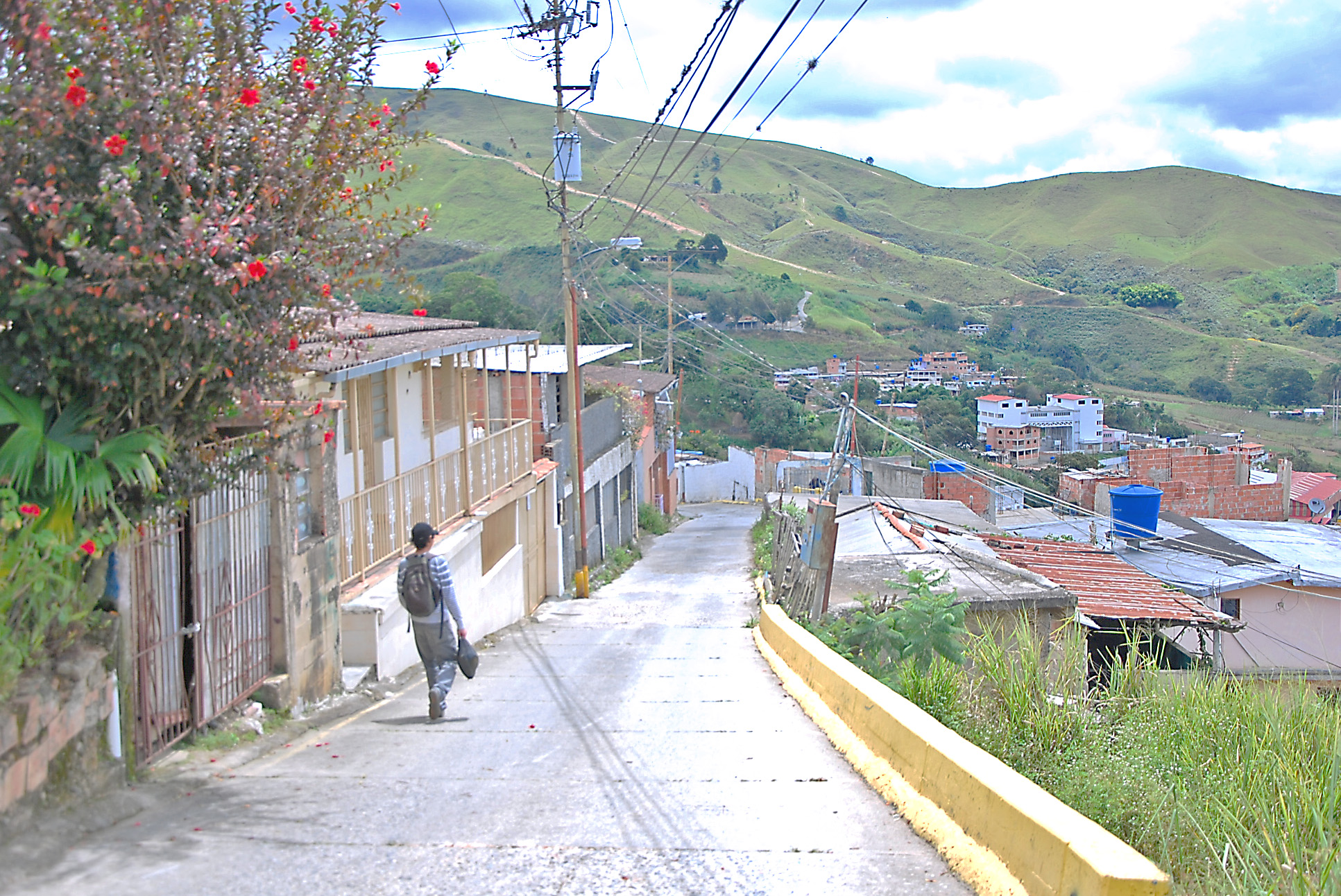 Carecen de transporte en El Cumbito