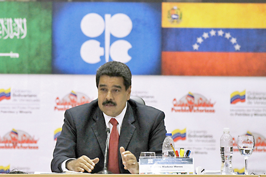 Maduro celebró acuerdo de la OPEP de congelar producción