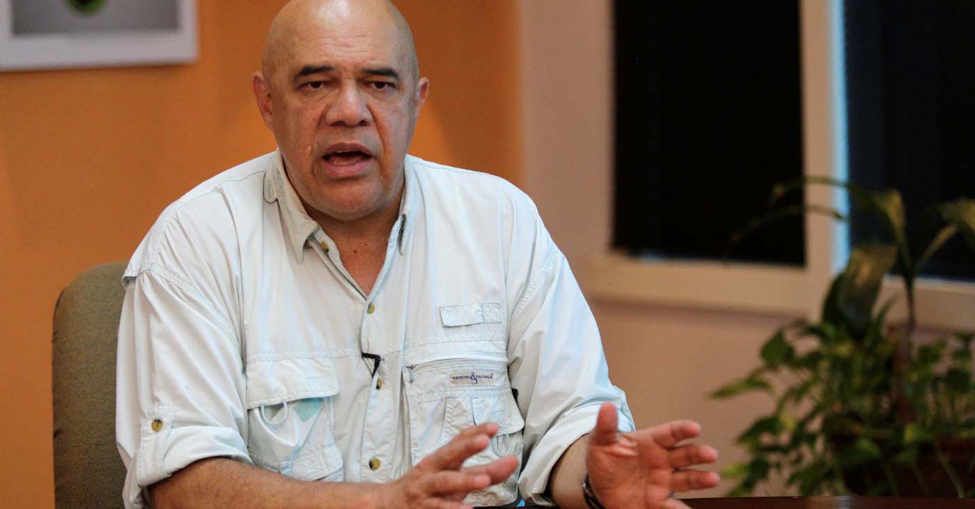 Torrealba: Gobierno tomó una decisión suicida al colocarse al margen de la Constitución