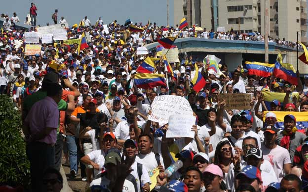 La MUD convoca la toma en Venezuela