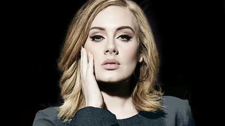 Adele habla sobre maternidad y depresión postparto