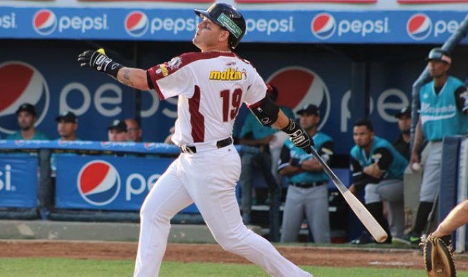 Magallanes sufrió pero pudo contra los Bravos
