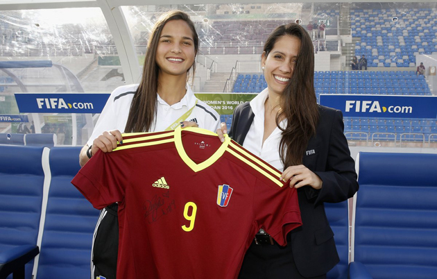 Camisa de Deyna Castellanos será exhibida en el Museo de la FIFA