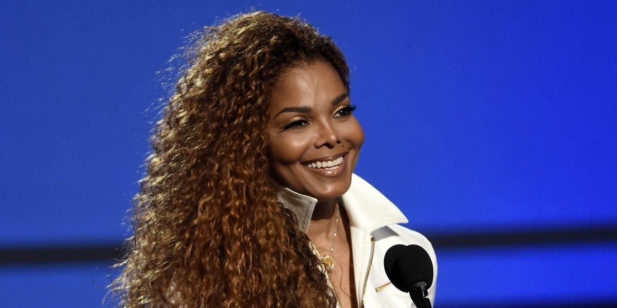 Primeras imágenes de Janet Jackson embarazada