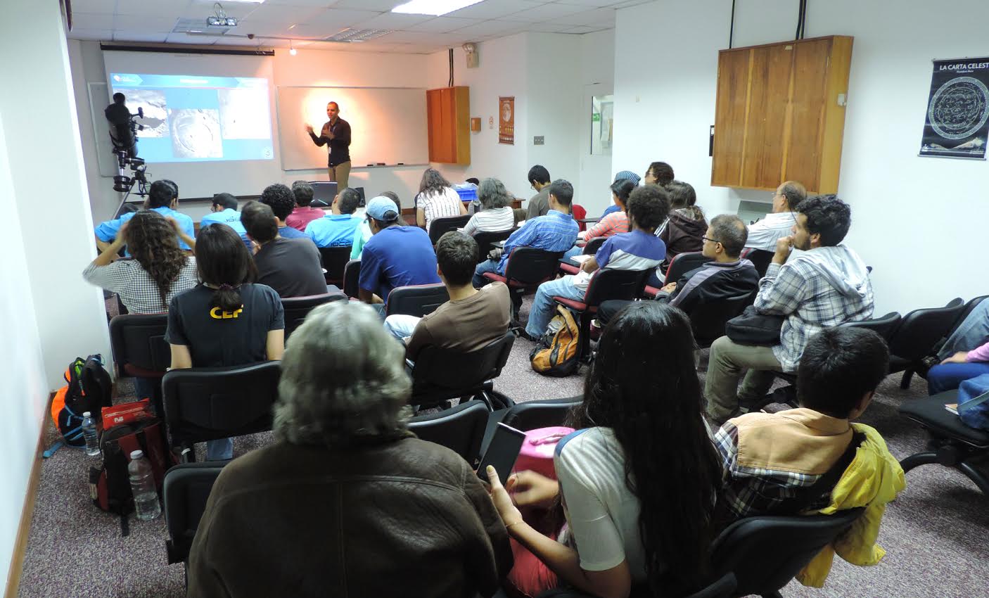 Astroaficionados estudiaron a la luna desde el IVIC