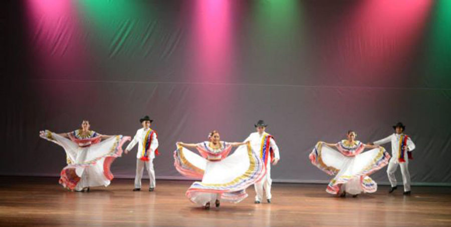 Bailando con el corazón en la Casa del Artista