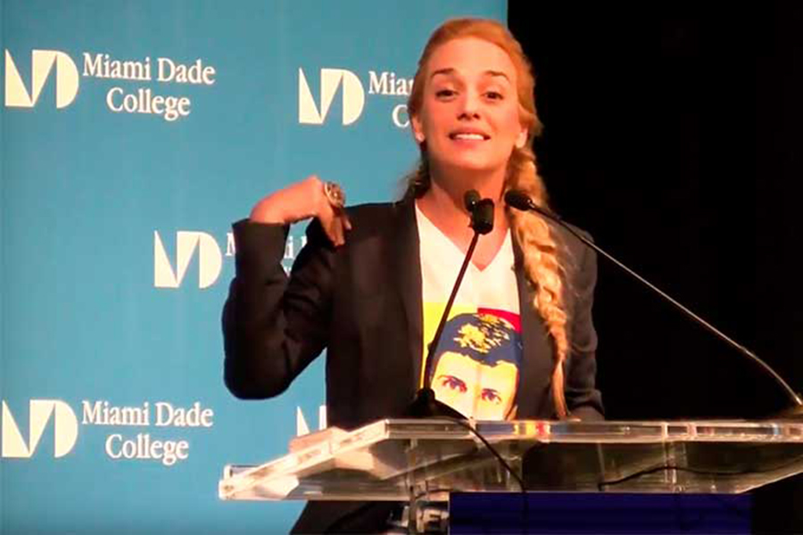 Lilian Tintori asegura estar “indignada” con la MUD