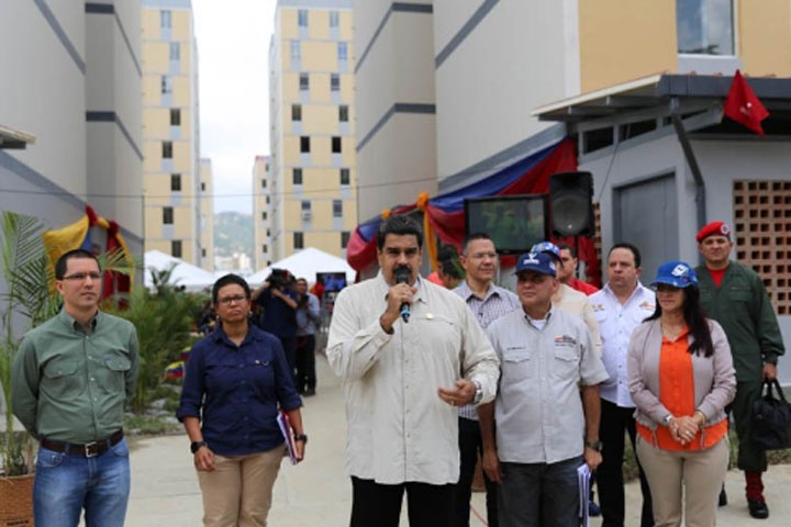 Maduro anunció aumento del salario mínimo y cesta ticket