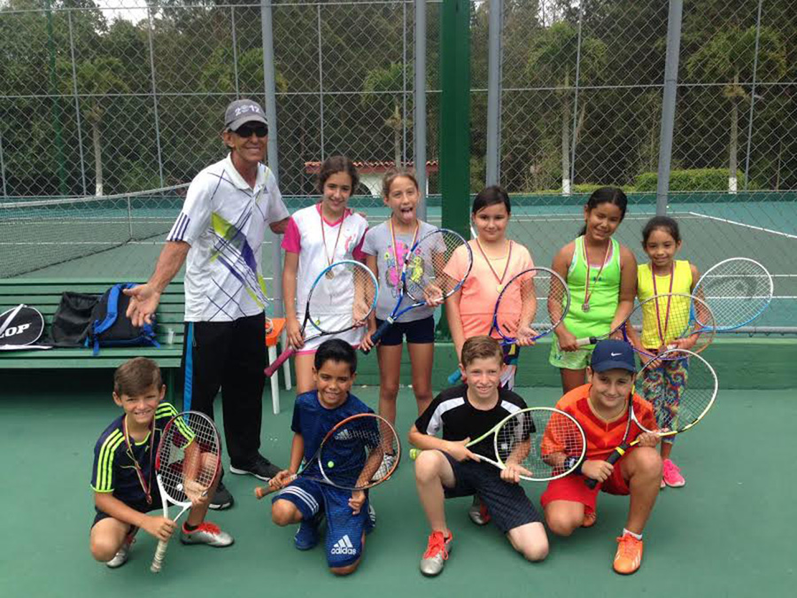 Escuela de Tennis Team realizó torneo infantil y juvenil en Los Salias