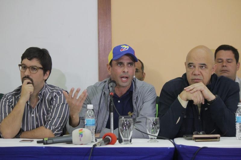 Capriles: Si matan el Revocatorio se acaba la maltrecha democracia que tenemos