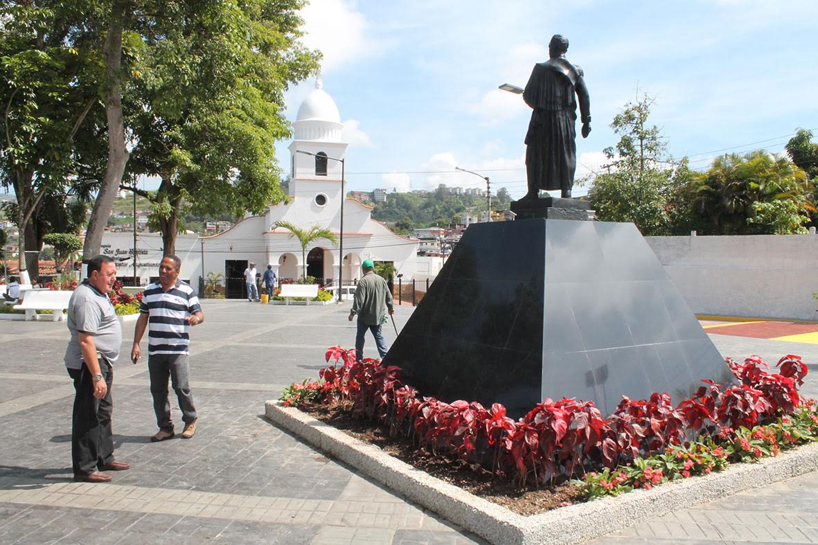 Bulevar Agustín Agustinovich y Plaza Bolívar de Carrizal serán inaugurados este viernes