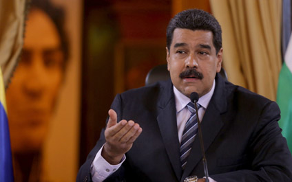 Maduro lamenta el fallecimiento de Luis Miquilena