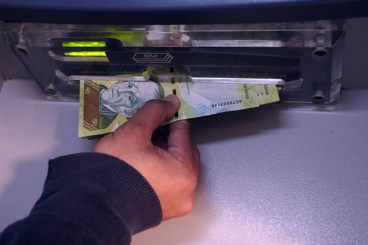 Venezuela contrata impresora extranjera para nuevos billetes