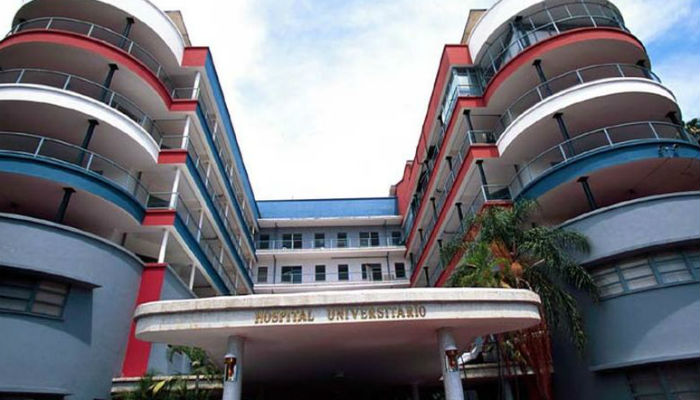 Doctora cayó del piso 11  del Hospital Universitario