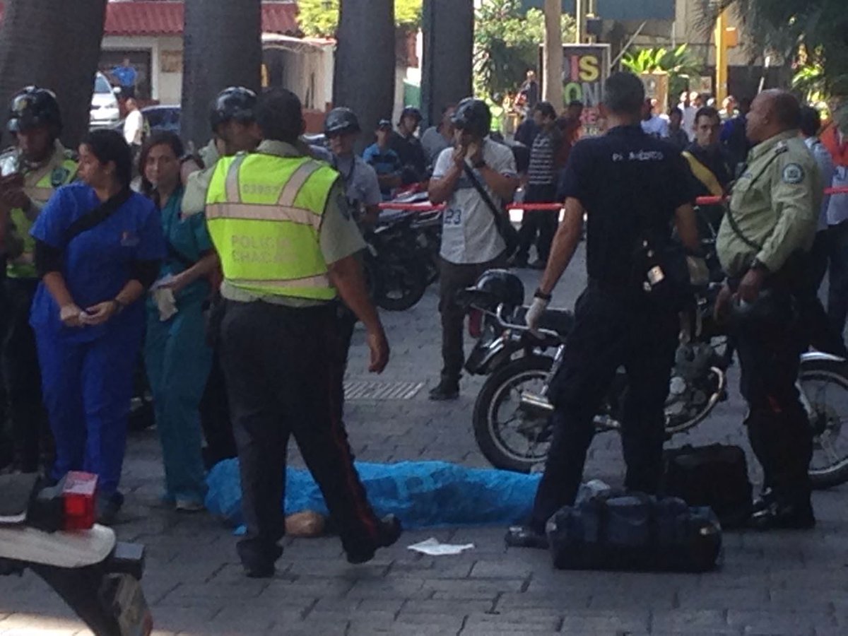 Escolta abatió a antisocial que pretendía robarle su moto en el Centro Lido