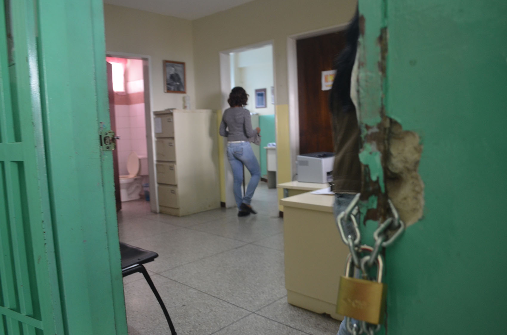 Urge reparar daños en la Nicanor Bolet Peraza