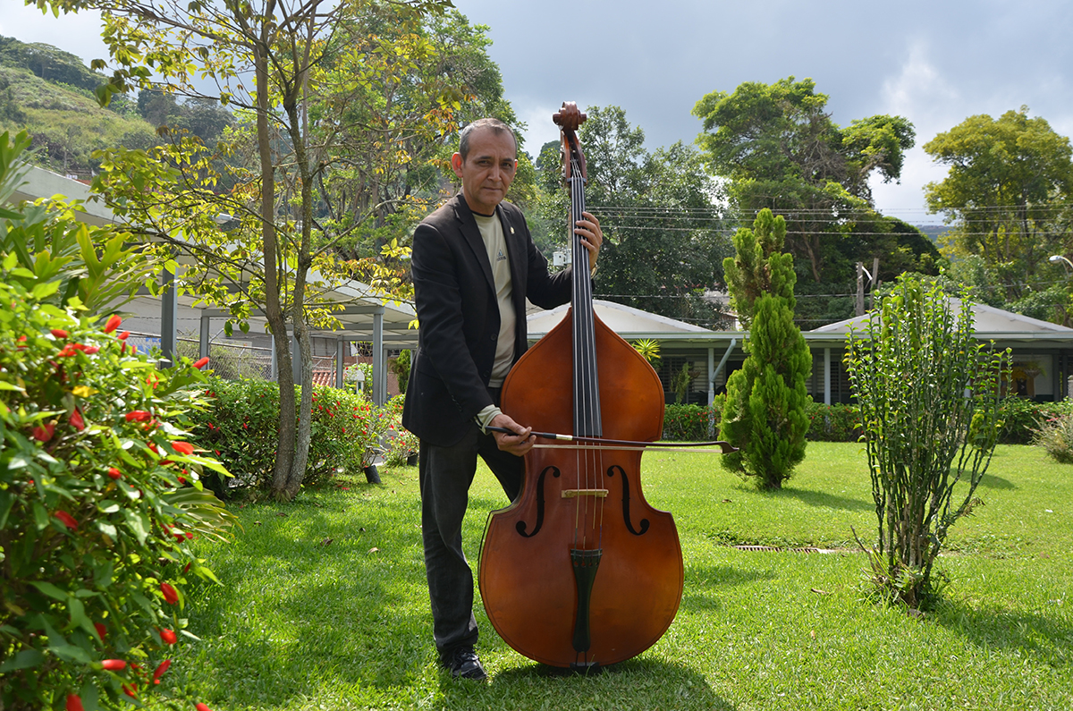 Richard López, un apasionado por la música