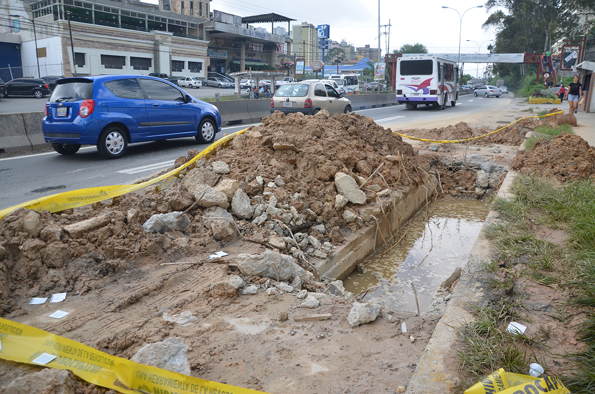 Colapsa la Panamericana por trabajos chucutos