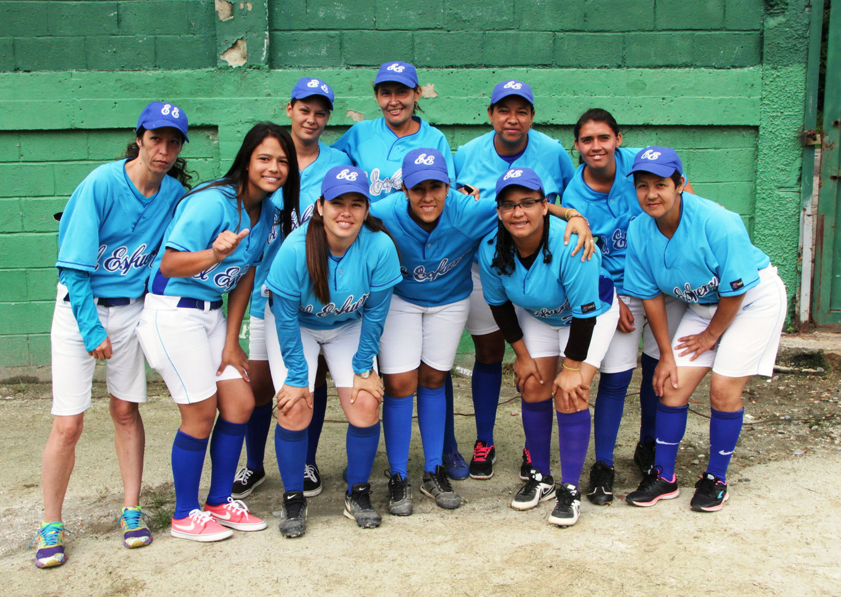 Indias perdieron los moños ante Brewers y El Esfuerzo