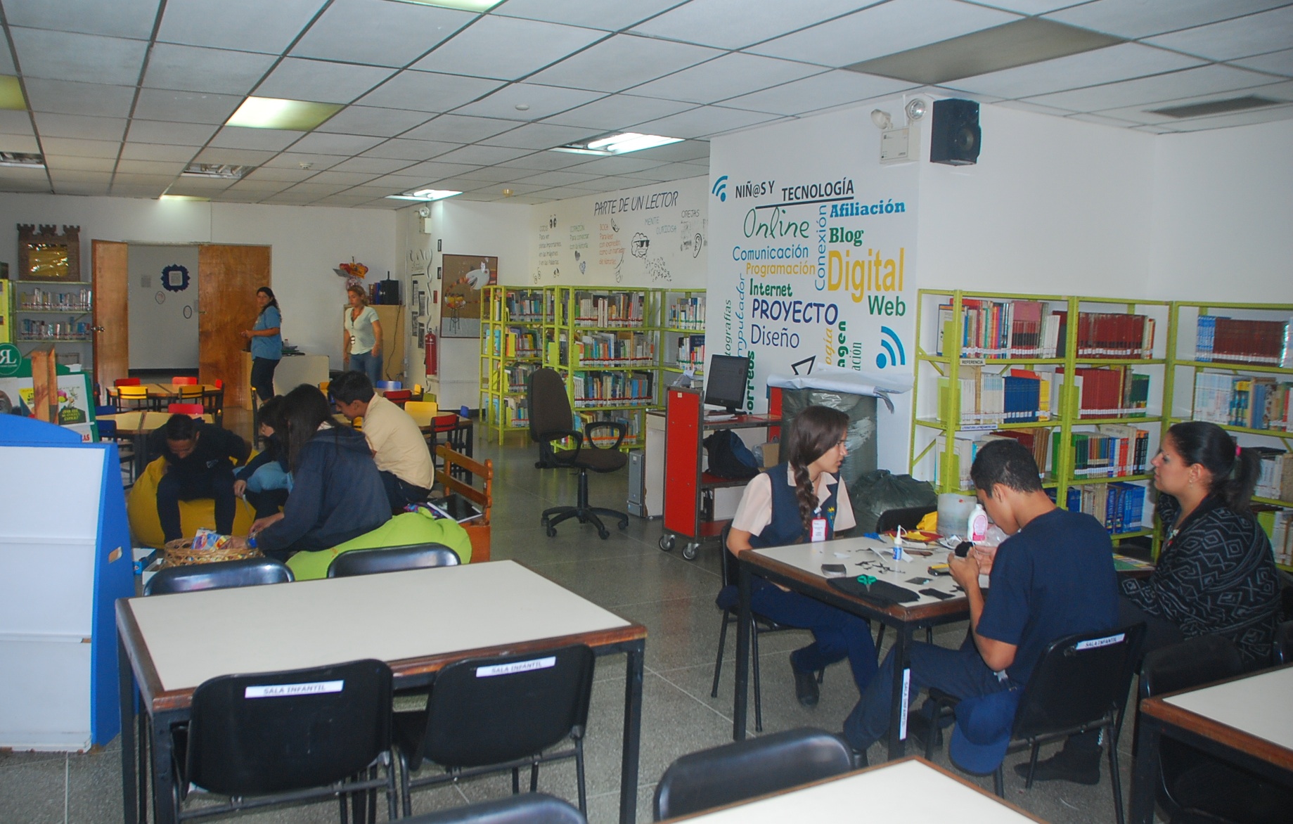 En la biblioteca Cecilio Acosta fortalecen costumbres decembrinas