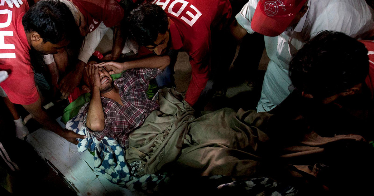 Al menos 35 muertos en Pakistán por una explosión en un templo