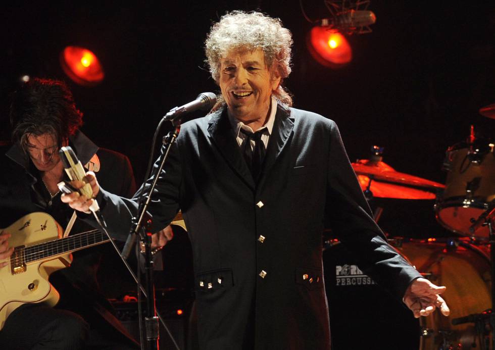 Bob Dylan escribe discurso  de aceptación de premio Nobel