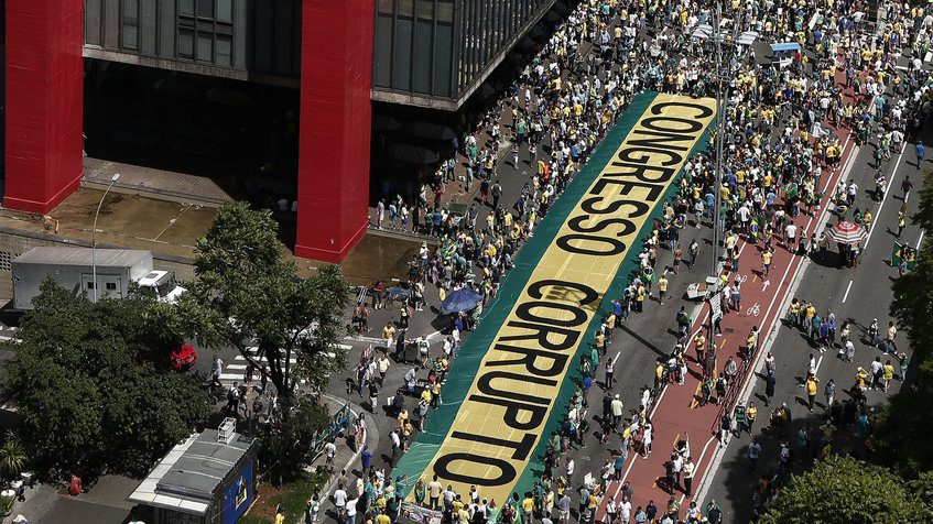 Brasileños manifestaron en rechazo a la “corrupción política”