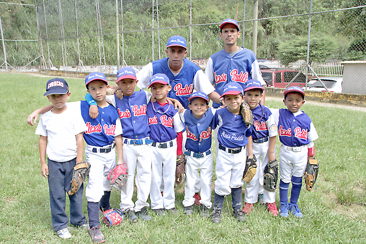 Alexis Padilla cazó Cachorros en Montaña Alta