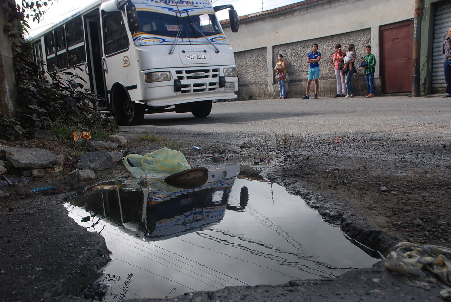 Llevan dos meses sin agua en Muro de Piedra