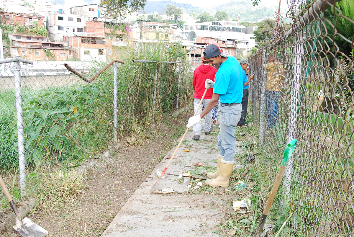 Mantenimiento Miranda realizó operativo de limpieza