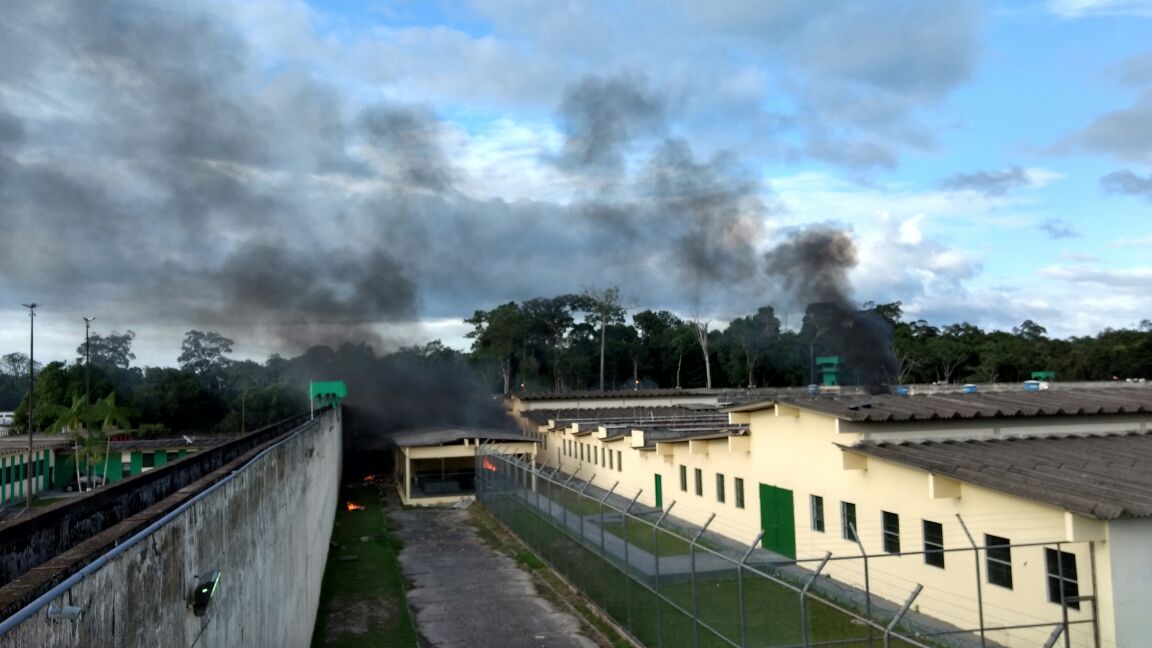 Motín en prisión brasileña de Manaos deja 60 muertos