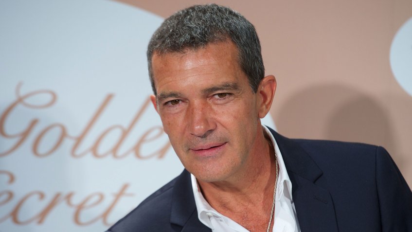 Antonio Banderas se recupera tras ser hospitalizado