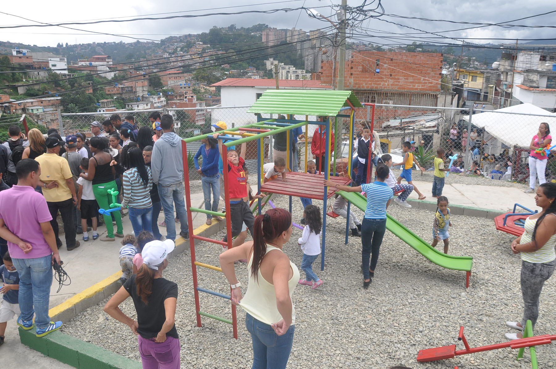 Gobernador inaugura obras en La Matica